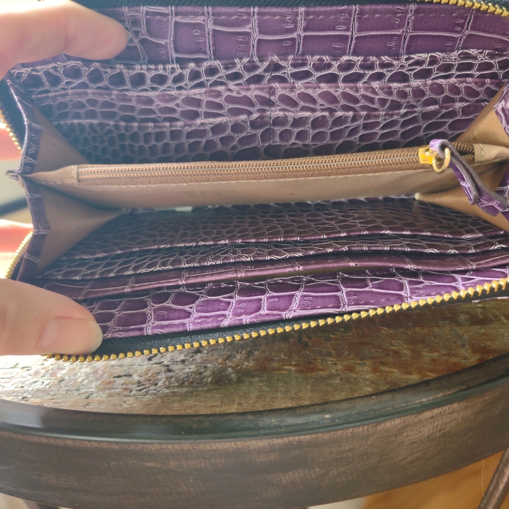 🦚 Iman Wallet - Picture 3 of 4